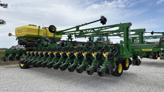 2024 John Deere DB60 - Image 10