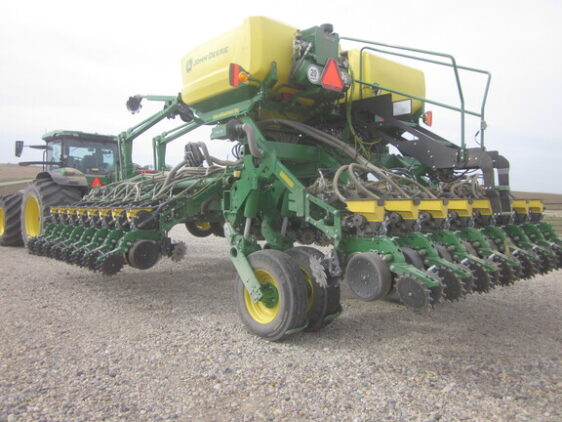 2022 John Deere 1795 - Image 2