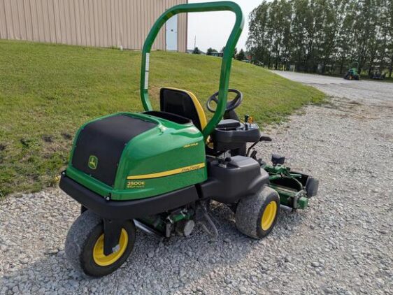 John Deere 2500E - Image 4