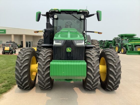 2024 John Deere 8R 410 - Image 3