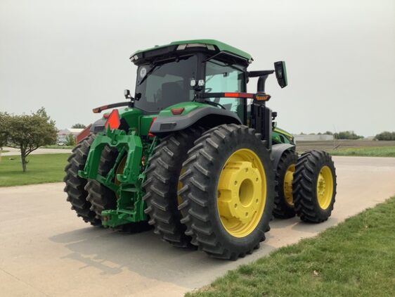 2024 John Deere 8R 410 - Image 10