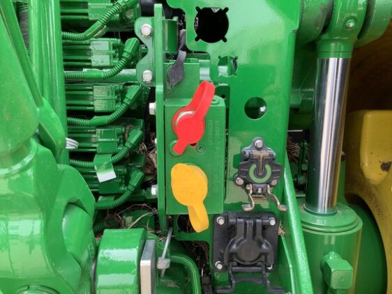 2024 John Deere 8R 410 - Image 16