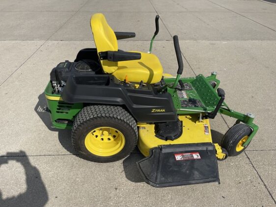 2018 John Deere Z540R - Image 5