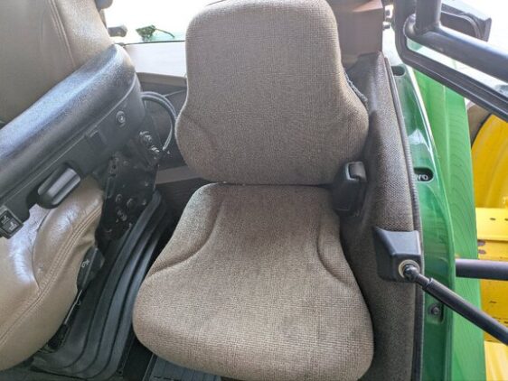 2008 John Deere 8430T - Image 10