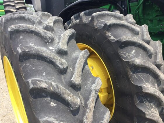 2024 John Deere 8R 410 - Image 14