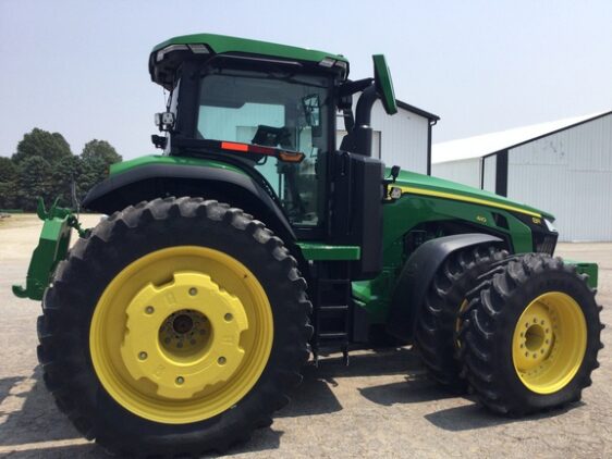 2024 John Deere 8R 410 - Image 3