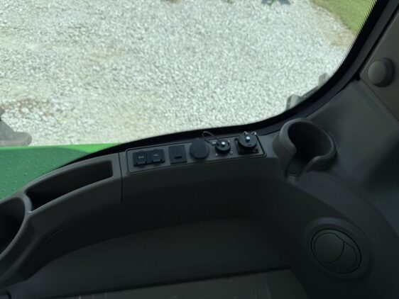 2024 John Deere 9R 540 - Image 26