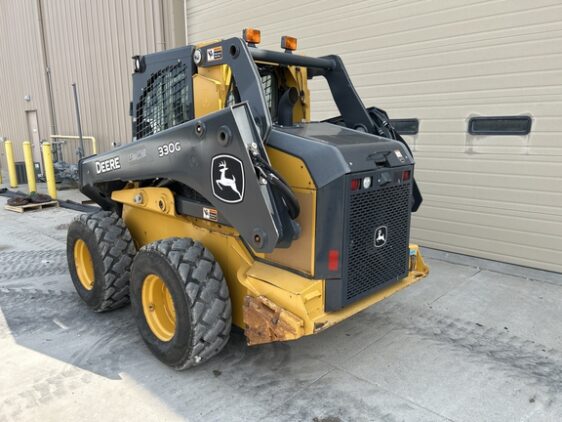 2020 John Deere 330G - Image 7