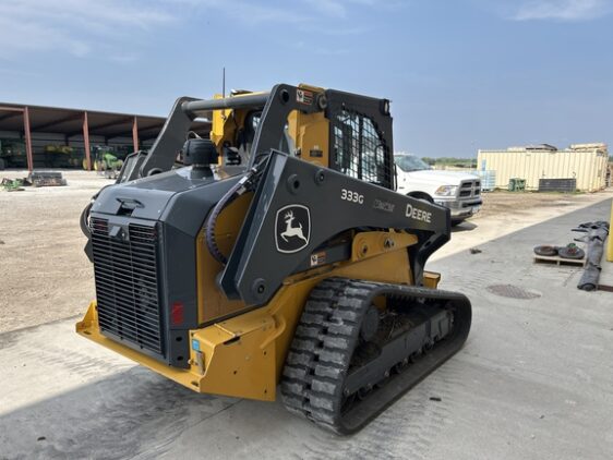 2023 John Deere 333G - Image 4