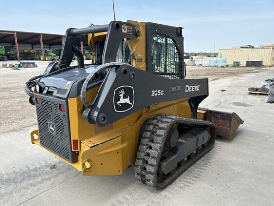 2022 John Deere 325G - Image 4