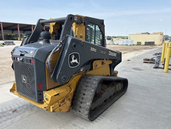 2022 John Deere 331G - Image 2