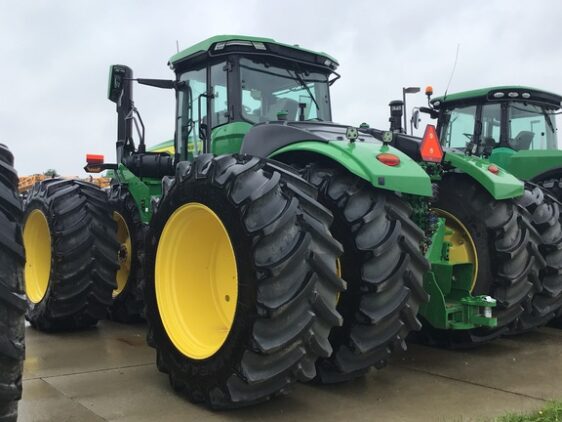 2024 John Deere 9R 640 - Image 2