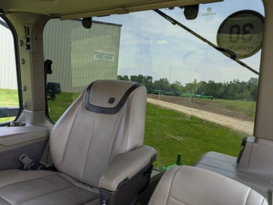 2024 John Deere 8R 410 - Image 23