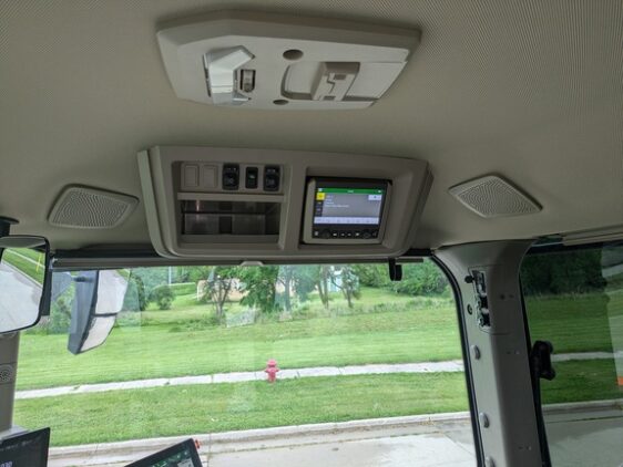 2024 John Deere 8R 410 - Image 33