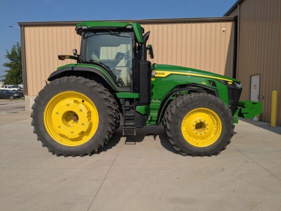 2024 John Deere 8R 410 - Image 14