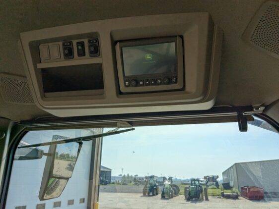 2024 John Deere 8R 410 - Image 24