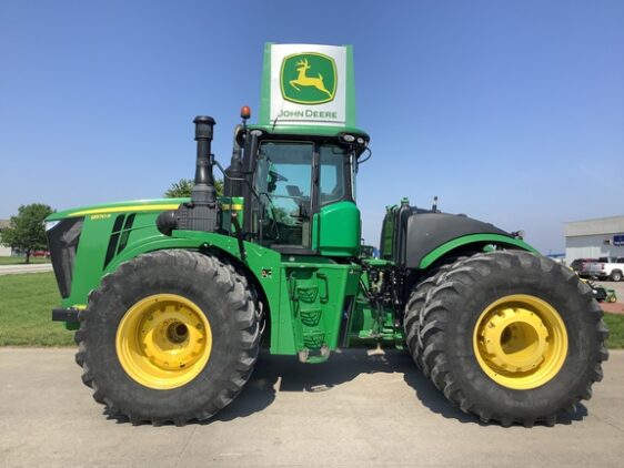 2019 John Deere 9570R - Image 2