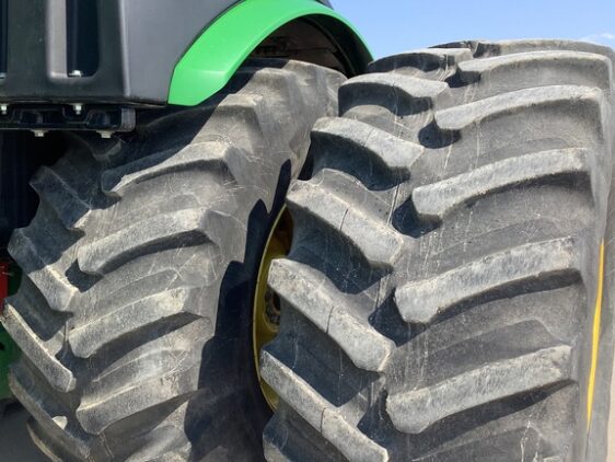 2019 John Deere 9570R - Image 16