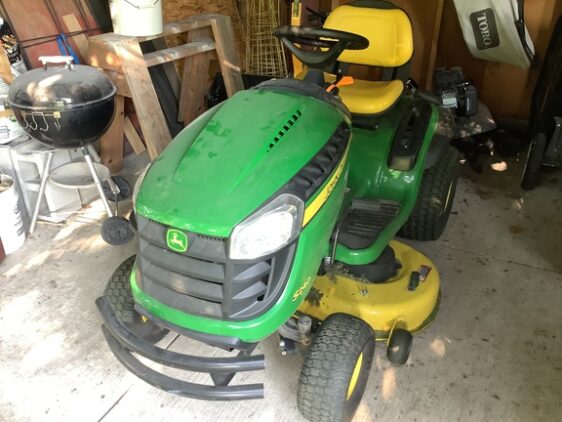 2020 John Deere S240 - Image 2