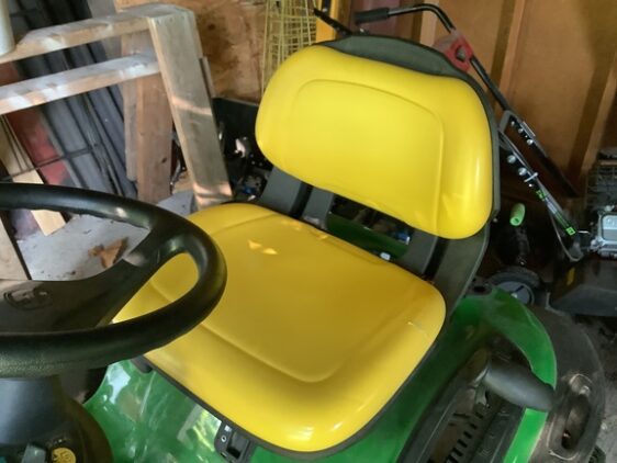 2020 John Deere S240 - Image 11