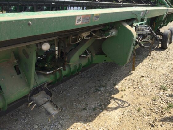 2013 John Deere 635FD - Image 11