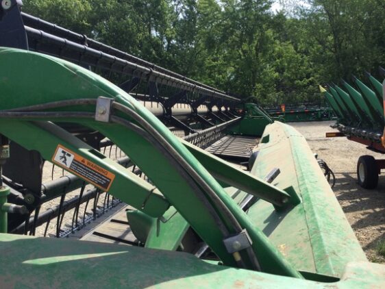 2013 John Deere 635FD - Image 16