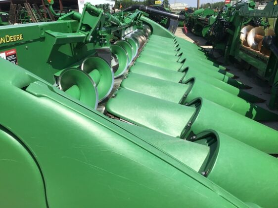 2019 John Deere 712FC - Image 10