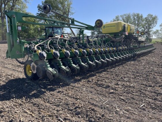 2023 John Deere DB60 - Image 3