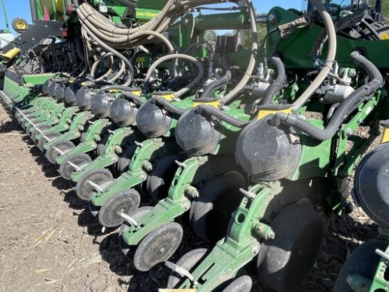 2023 John Deere DB60 - Image 18