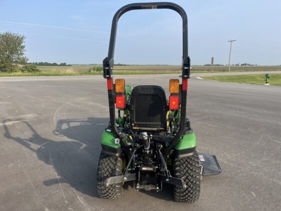 2020 John Deere 1025R - Image 7