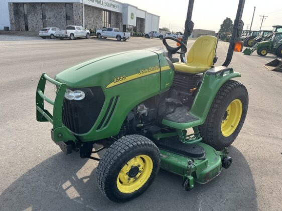 2007 John Deere 3720 - Image 3
