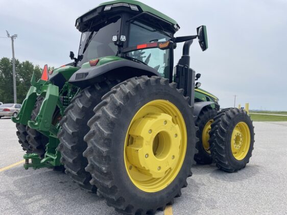 2024 John Deere 8R 410 - Image 5