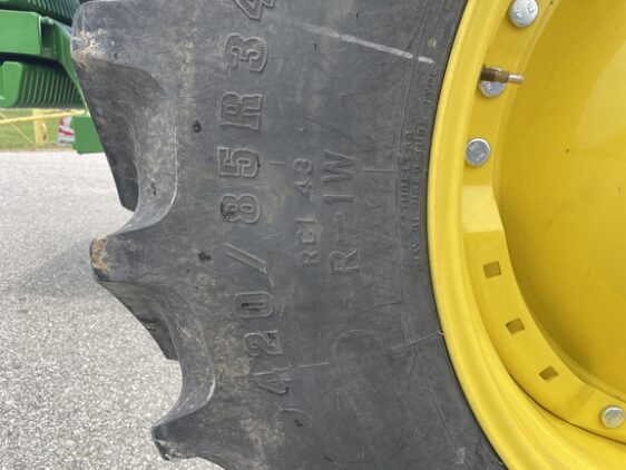 2024 John Deere 8R 410 - Image 9