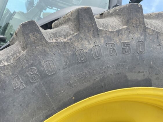 2024 John Deere 8R 410 - Image 12
