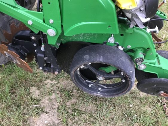 2020 John Deere DB90 - Image 2