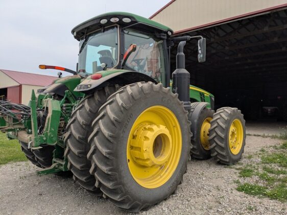2018 John Deere 8370R - Image 3