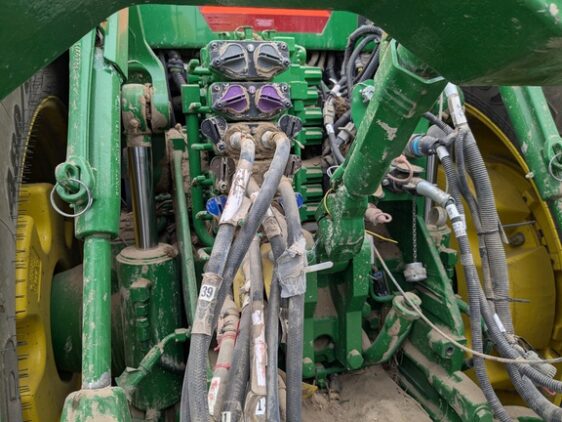 2018 John Deere 8370R - Image 16