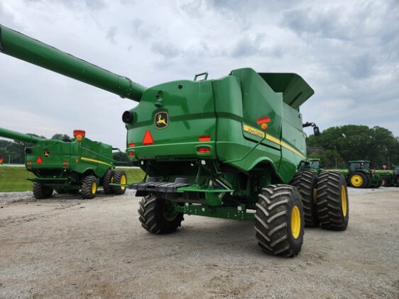 2022 John Deere S780 Hillco - Image 29