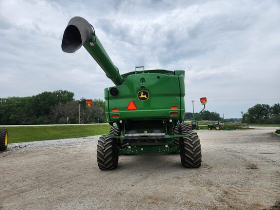 2022 John Deere S780 Hillco - Image 30