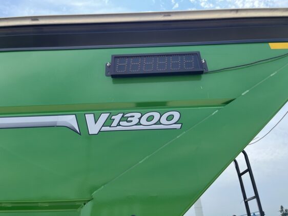 2017 Brent V1300 - Image 13