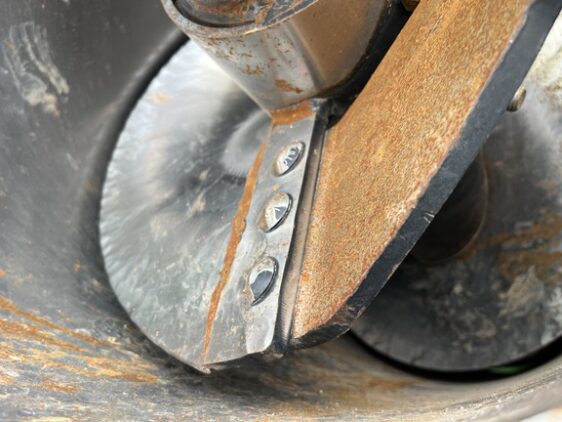 2017 Brent V1300 - Image 24