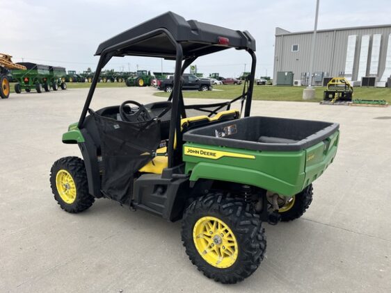 2021 John Deere XUV 590M S4 - Image 3