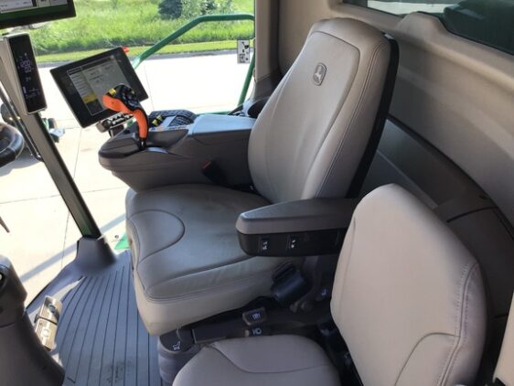 2024 John Deere S780 - Image 4