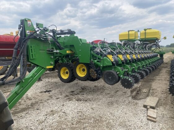 2025 John Deere DB80