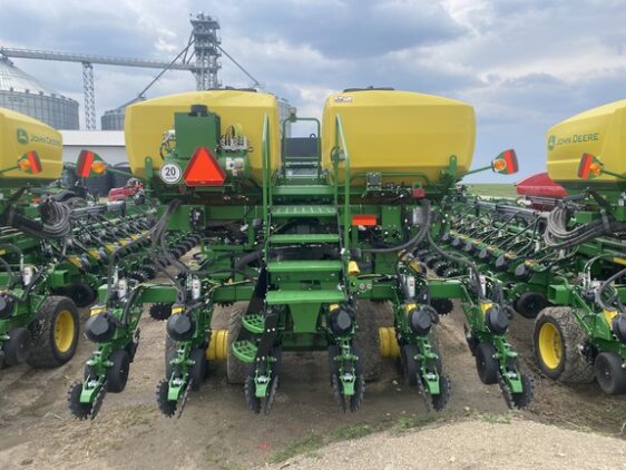 2025 John Deere DB80 - Image 3