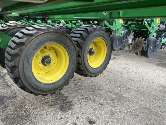 2025 John Deere DB80 - Image 15