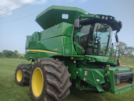 2023 John Deere S780 - Image 2