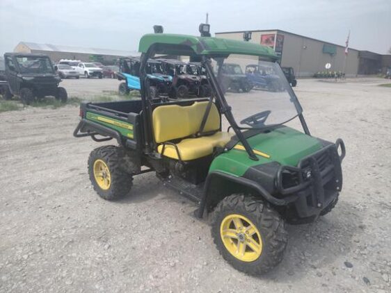 2015 John Deere XUV 825i Power Steering