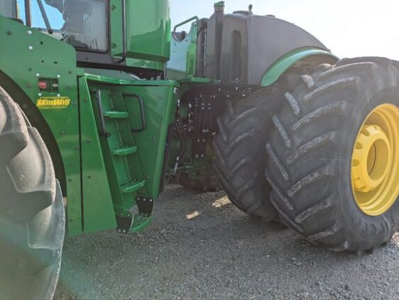 2020 John Deere 9620R - Image 21