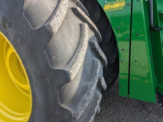 2020 John Deere 9620R - Image 20